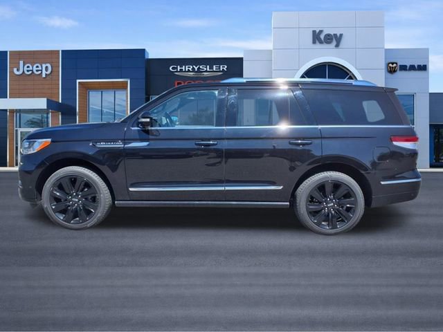 Used 2023 Lincoln Navigator Reserve image 9