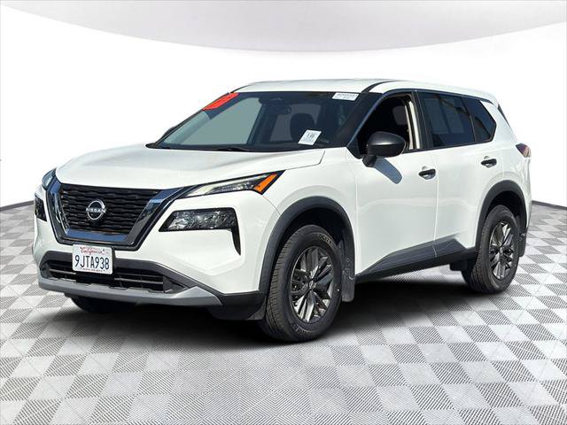 Used 2023 Nissan Rogue S FWD image 2