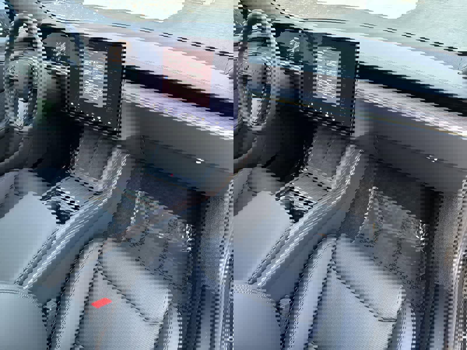 Used 2025 Tesla Model S image 35