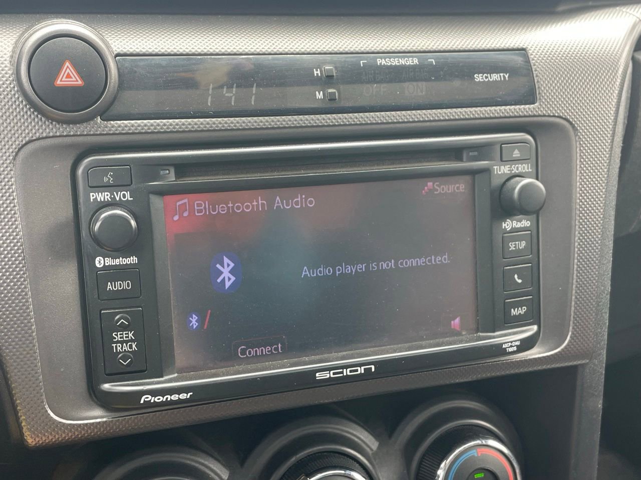 Used 2014 Scion tC FWD image 9