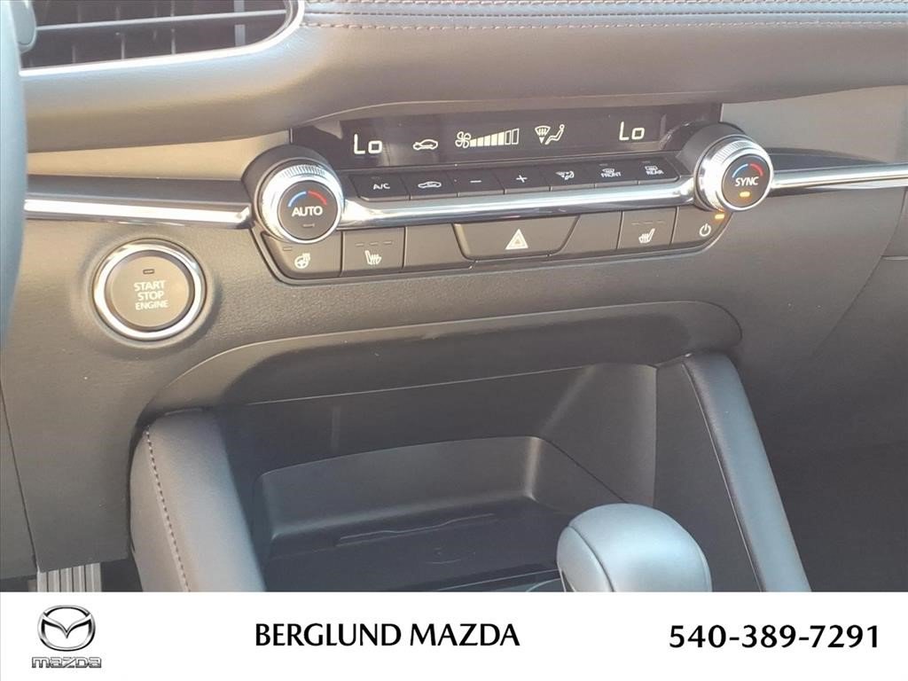 New 2026 MAZDA MAZDA3 Hatchback w/Premium Plus Pkg AWD/4WD image 20