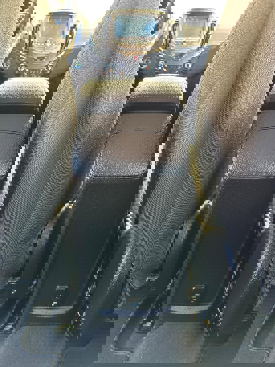 Used 2018 Chevrolet Cruze LT w/ Convenience Package image 15