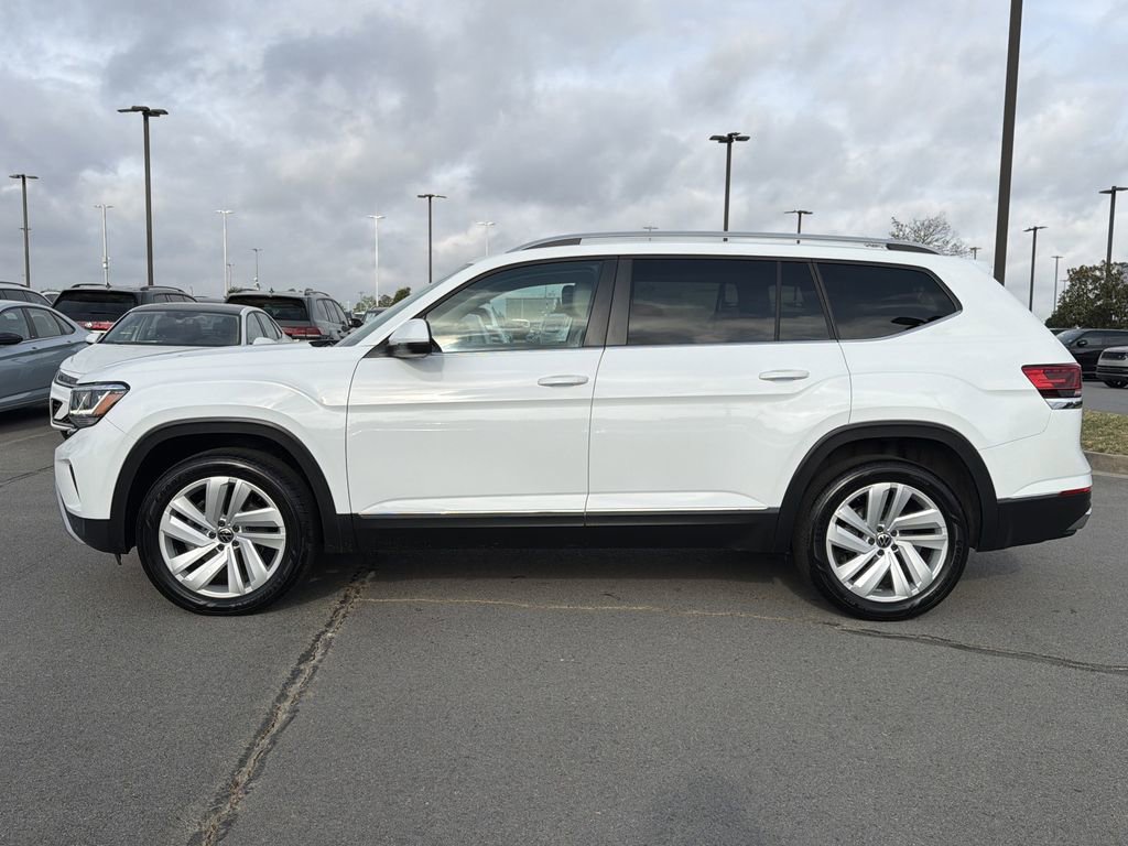Used 2021 Volkswagen Atlas SEL image 2