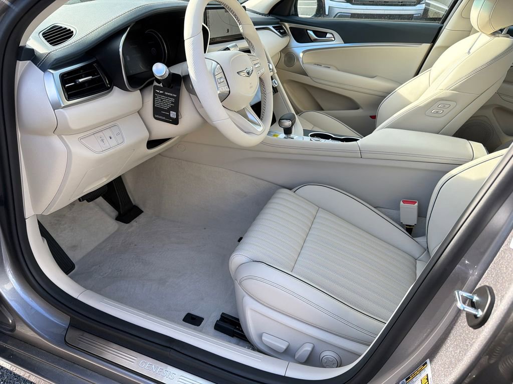 New 2026 Genesis G70 2.5T Prestige image 9