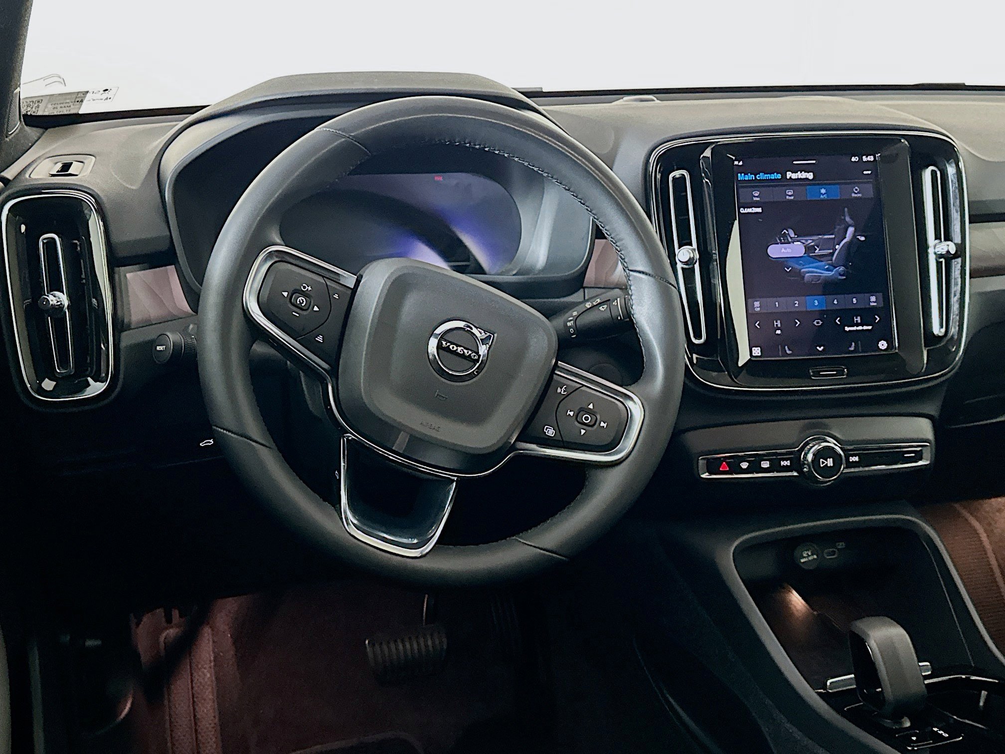 Used 2023 Volvo C40 P8 Recharge Plus AWD/4WD image 18