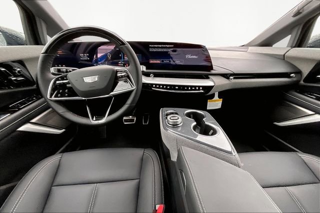 New 2026 Cadillac Optiq Luxury 1 image 6