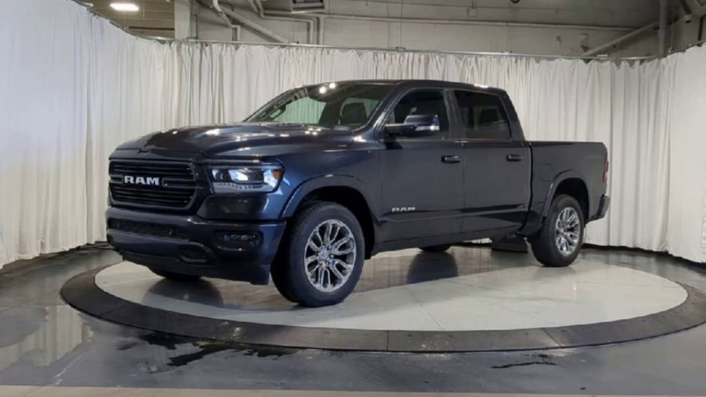 Used 2021 RAM 1500 Laramie w/ Sport Appearance Package AWD/4WD image 5