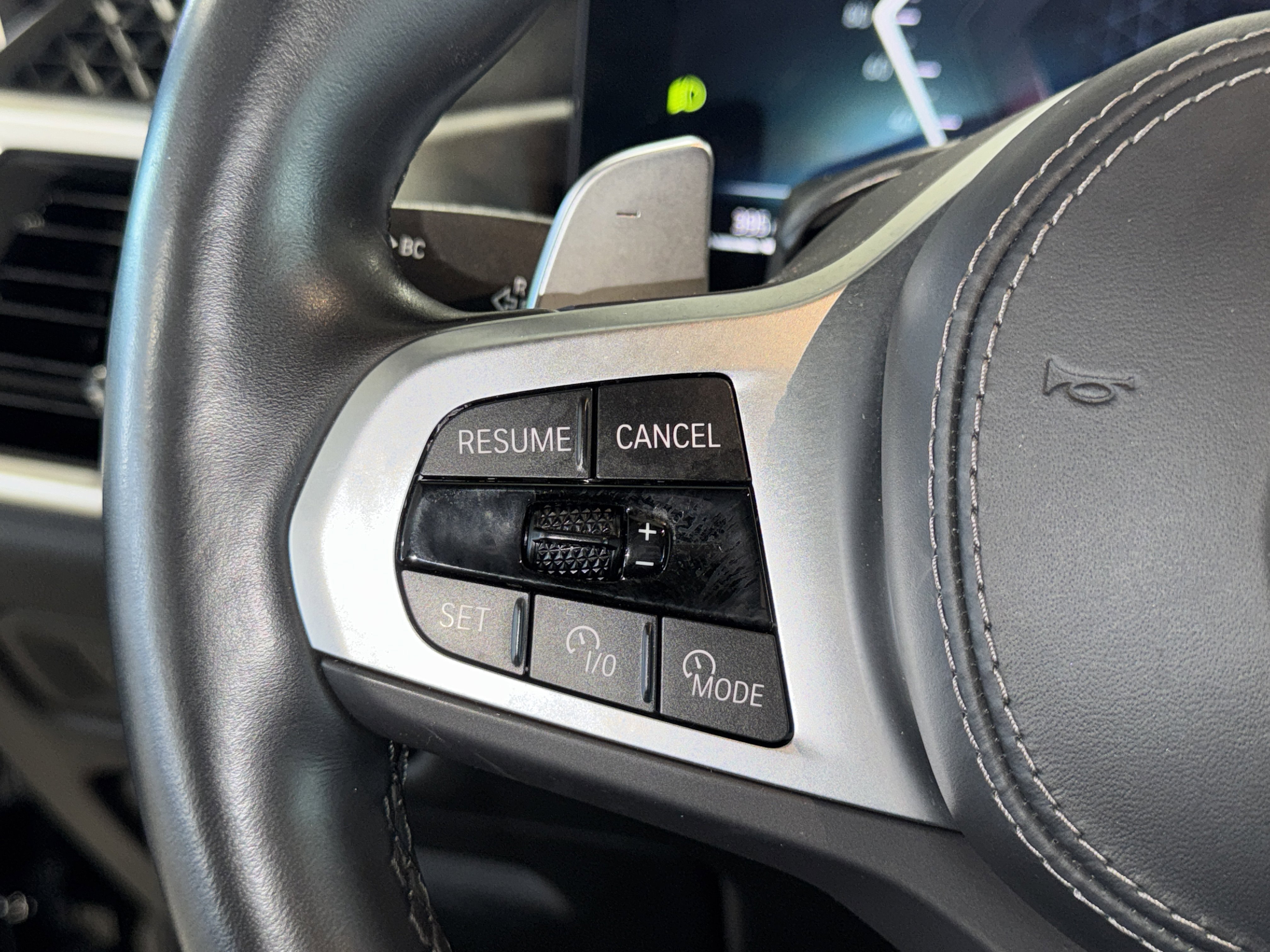 Certified 2025 BMW X5 xDrive40i w/ M Sport Package image 22