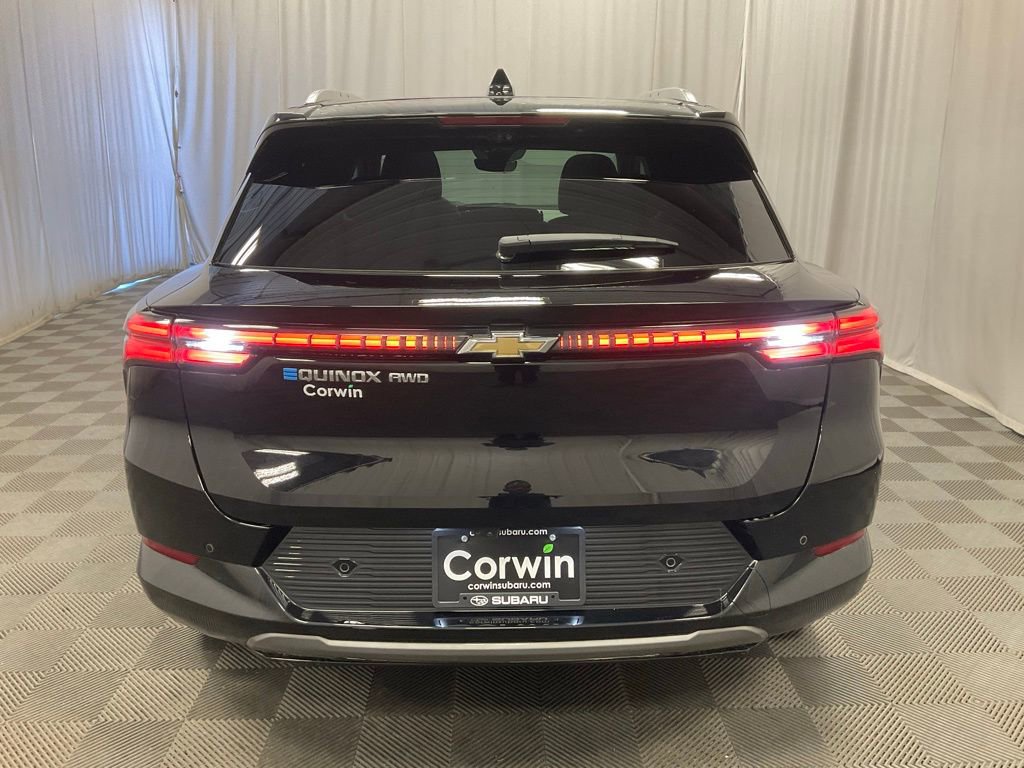 Used 2025 Chevrolet Equinox EV LT w/ Convenience Package II AWD/4WD image 5