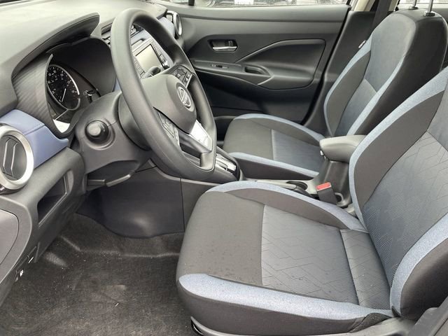 Used 2025 Nissan Versa SV w/ Trunk Package image 12