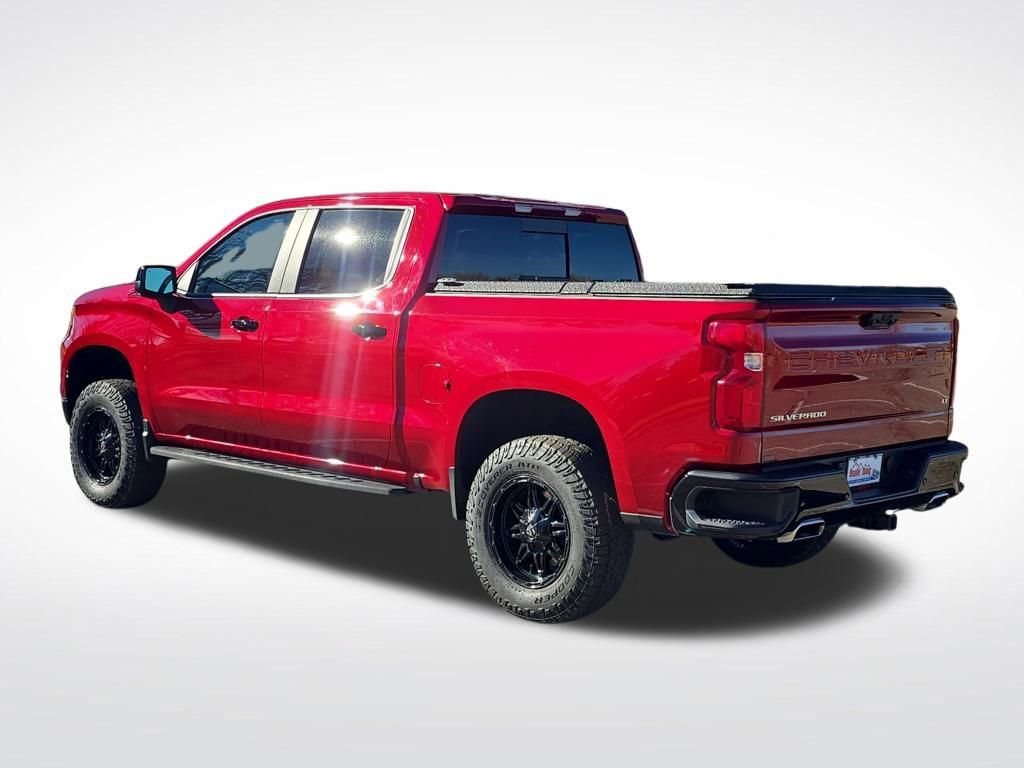Used 2024 Chevrolet Silverado 1500 LT Trail Boss w/ LT Trail Boss Premium Package image 3