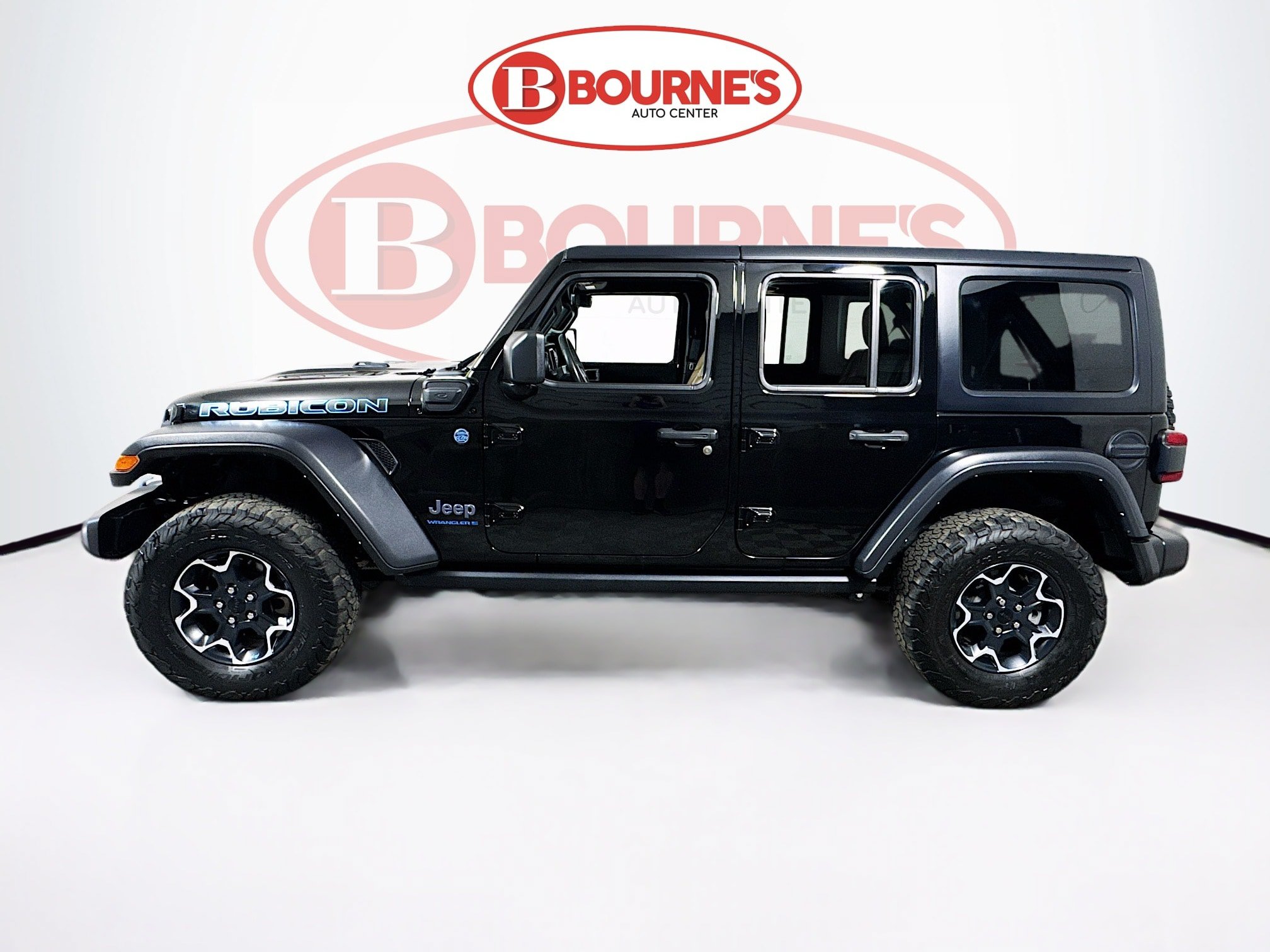 Used 2023 Jeep Wrangler Unlimited Rubicon 4xe w/ Cold Weather Group AWD/4WD image 8