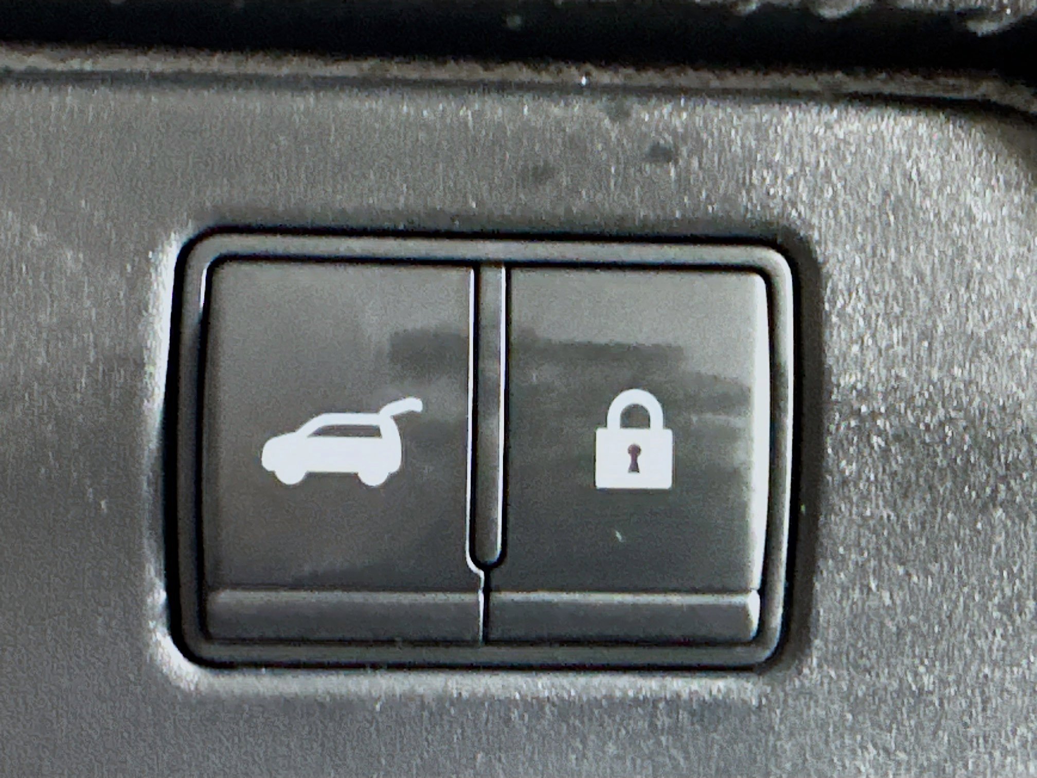 Used 2023 Nissan Rogue SL w/ SL Premium Package image 31