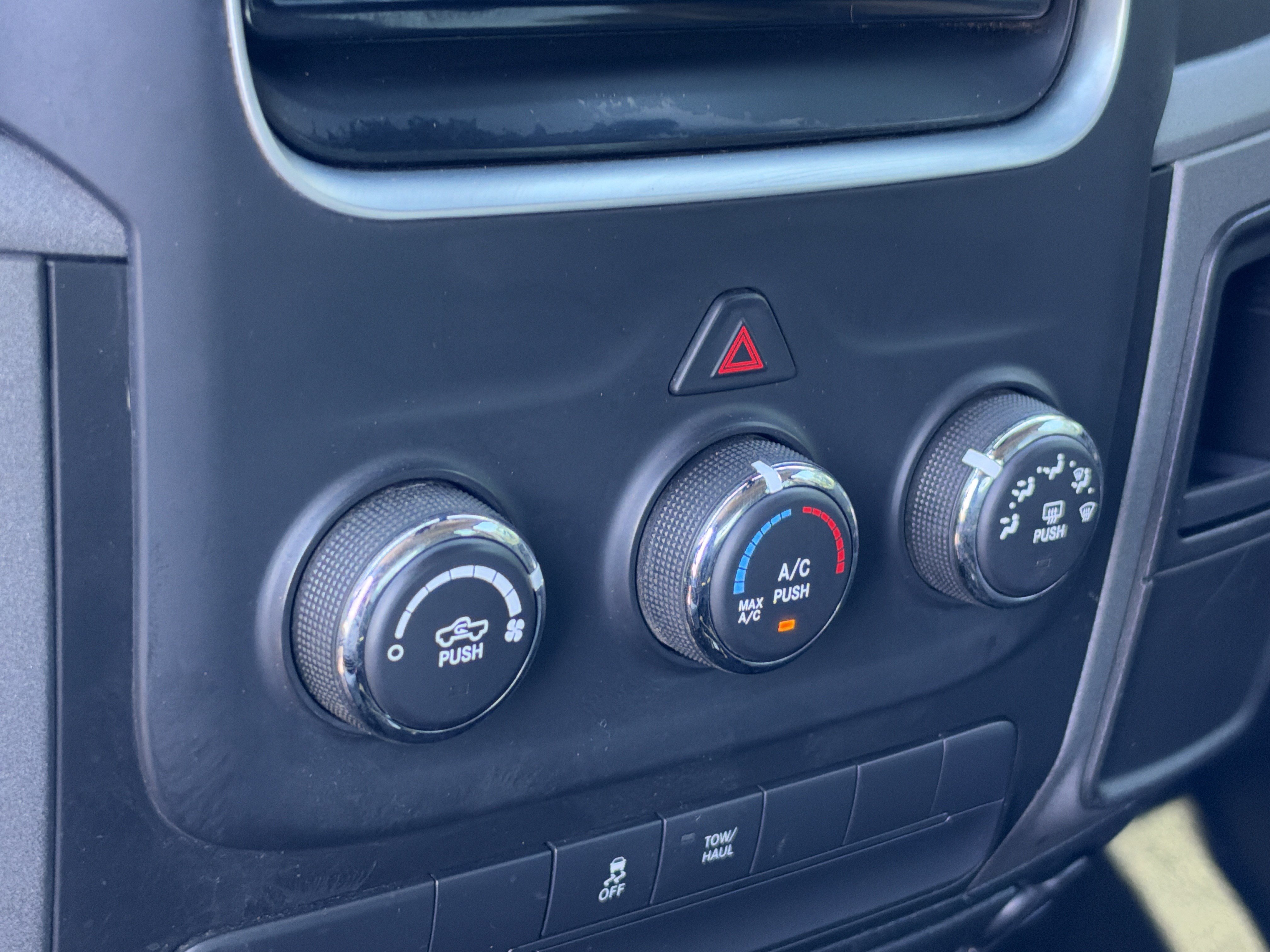 Used 2014 RAM 1500 Express w/ Black Ram 1500 Express Group AWD/4WD image 35