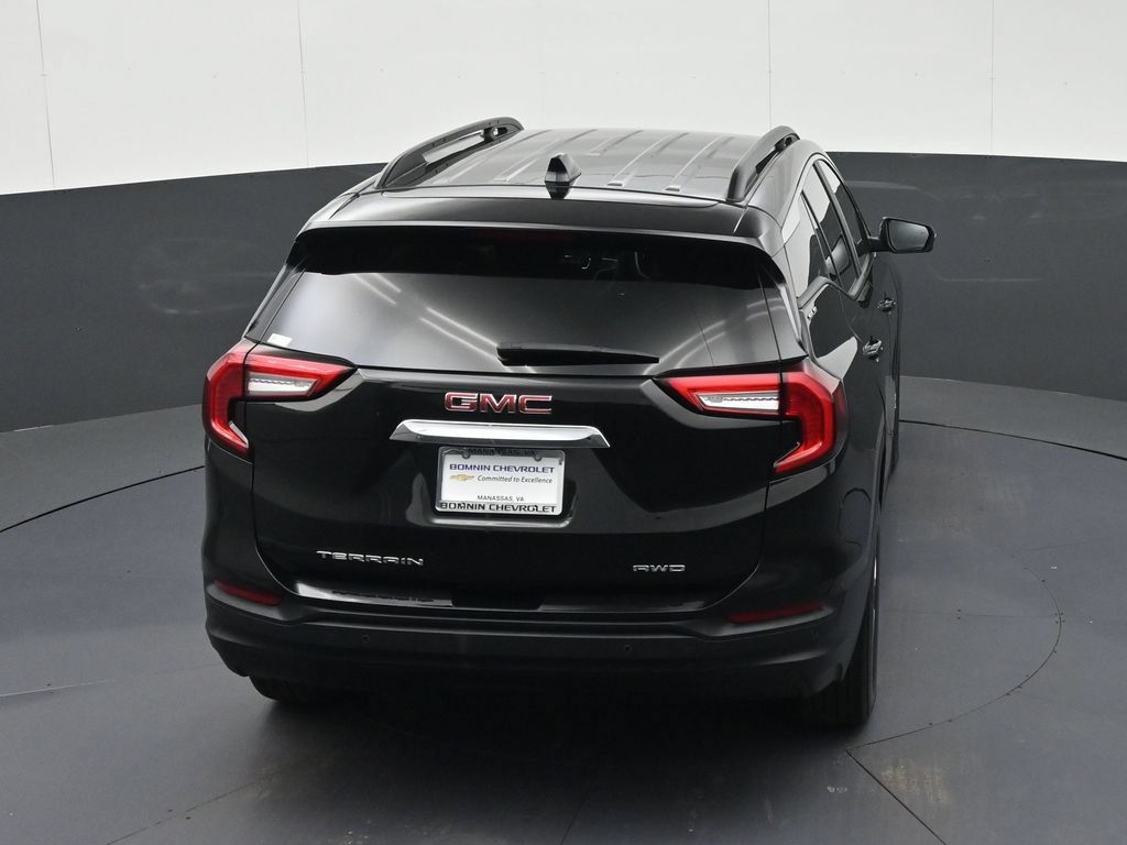 Certified 2023 GMC Terrain SLE w/ Driver Convenience Package AWD/4WD image 27