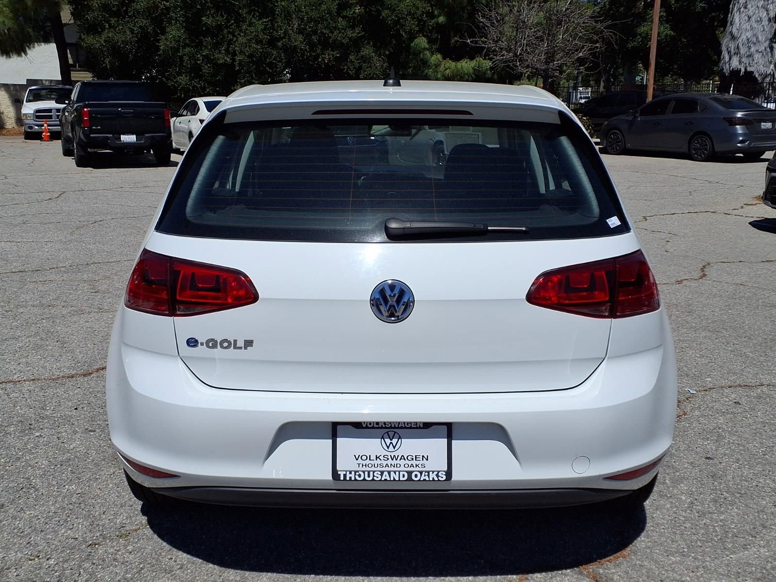 Used 2016 Volkswagen e-Golf SE w/ DC Fast Charging Package FWD image 20