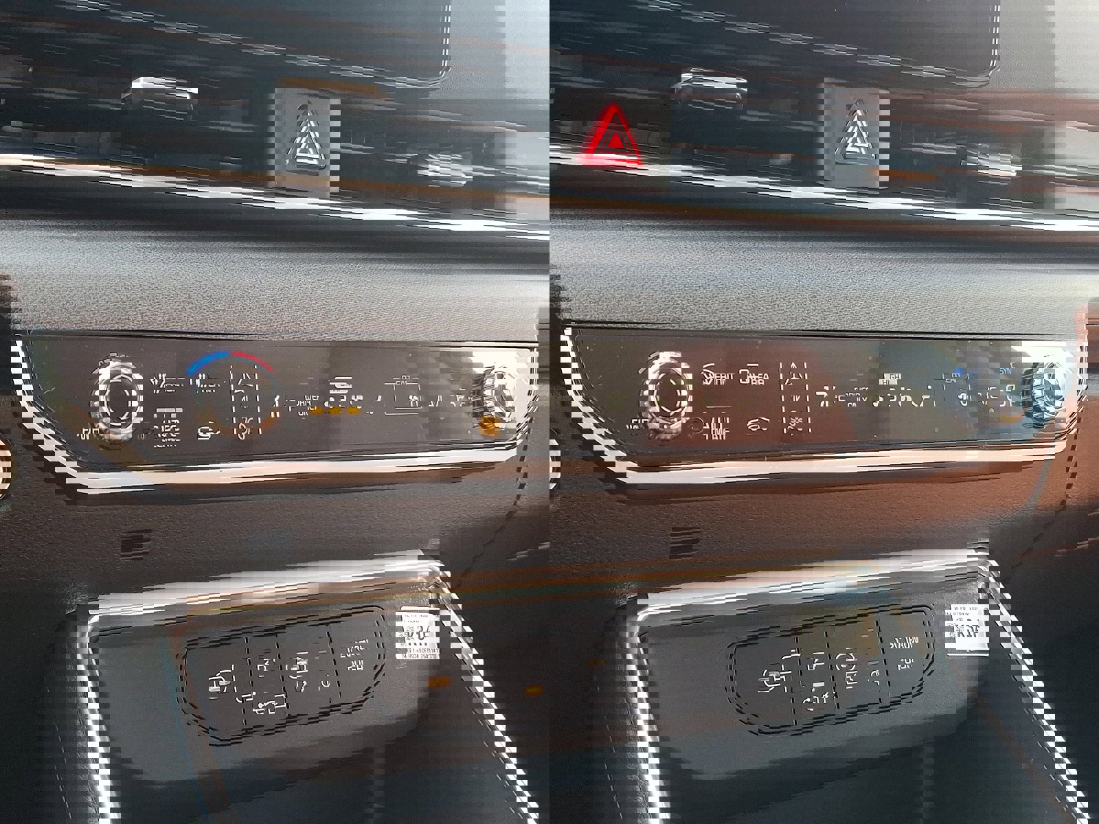 New 2026 Kia Carnival EX image 13