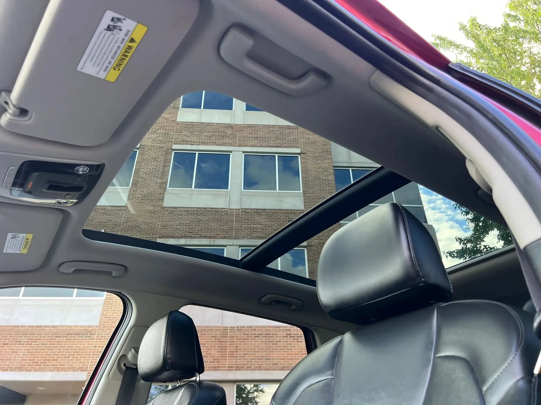 Used 2021 Kia Sorento S w/ Panoramic Sunroof Package AWD/4WD image 36