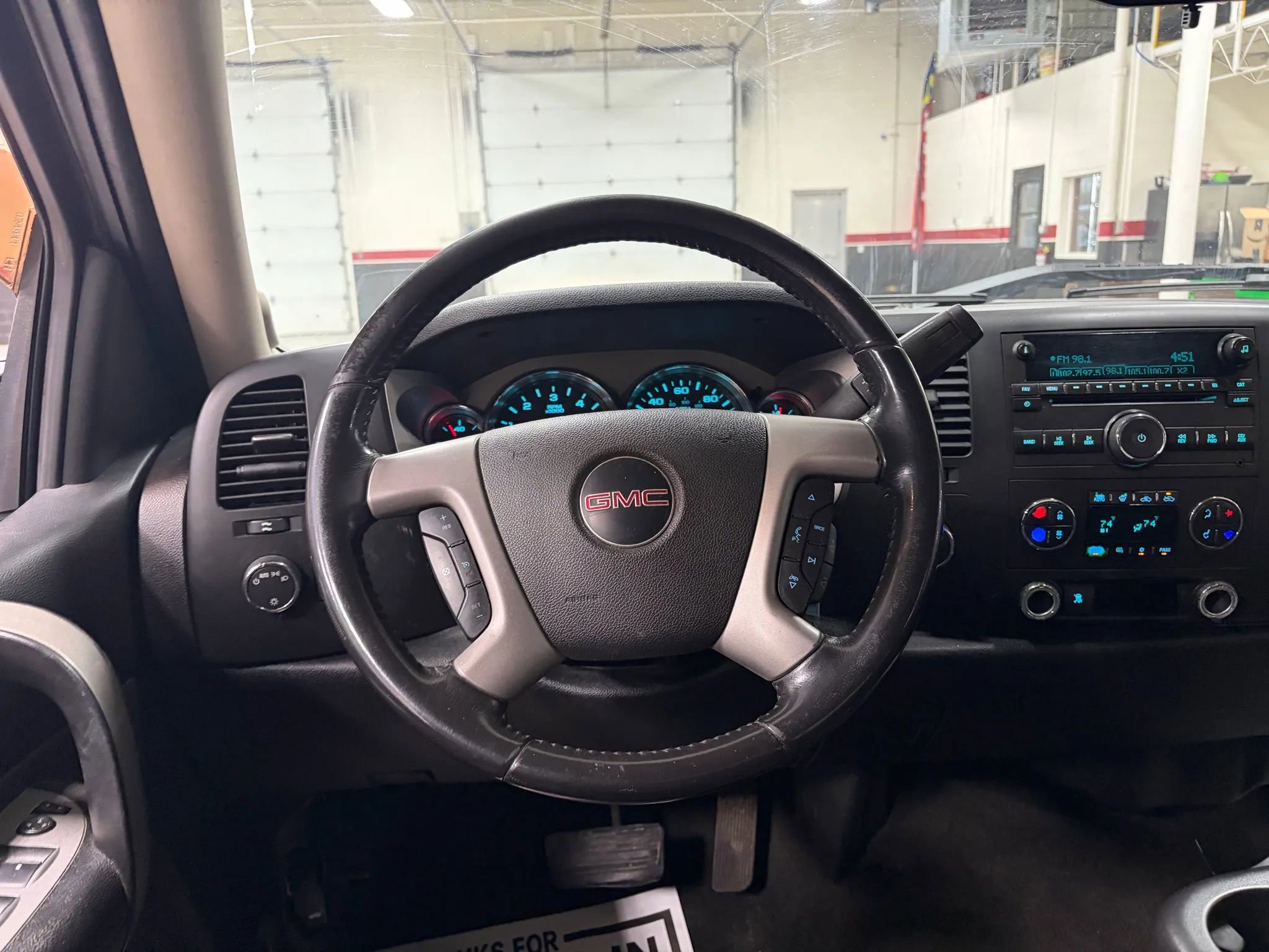 Used 2009 GMC Sierra 1500 SLE w/ Power Pack Plus image 27
