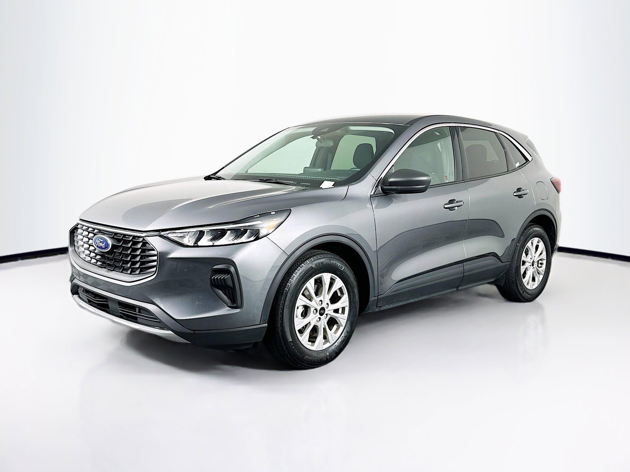 Used 2024 Ford Escape Active image 3