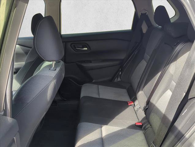 Certified 2024 Nissan Rogue SV FWD image 18