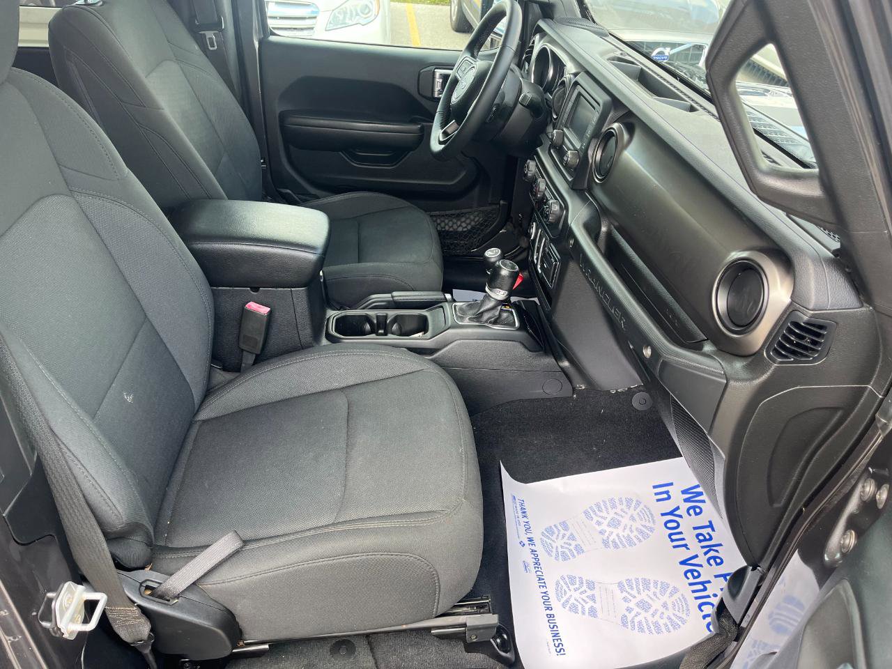 Used 2018 Jeep Wrangler Sport AWD/4WD image 15