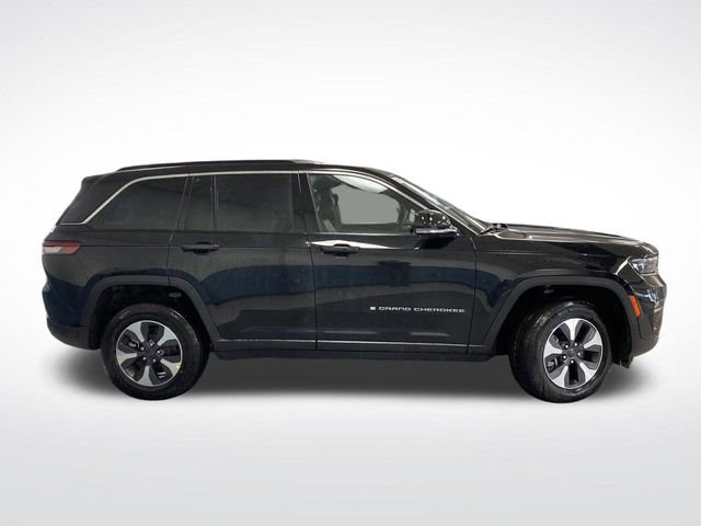 New 2024 Jeep Grand Cherokee Limited 4xe image 2