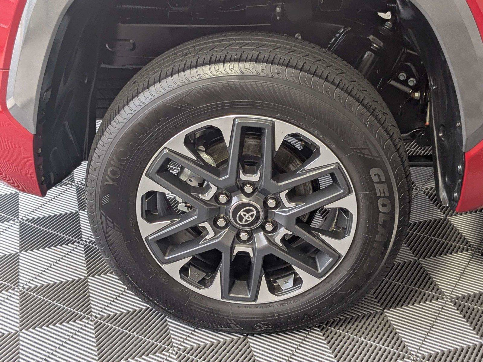 Certified 2025 Toyota Tundra Limited AWD/4WD image 9