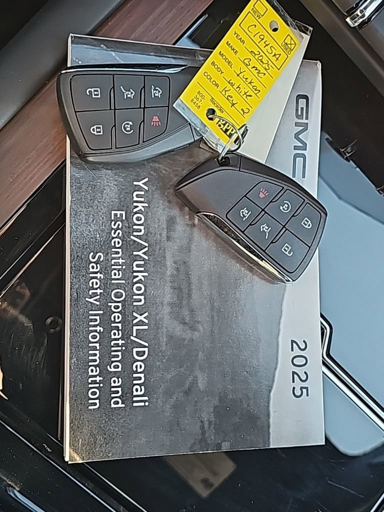 Certified 2025 GMC Yukon Denali image 25