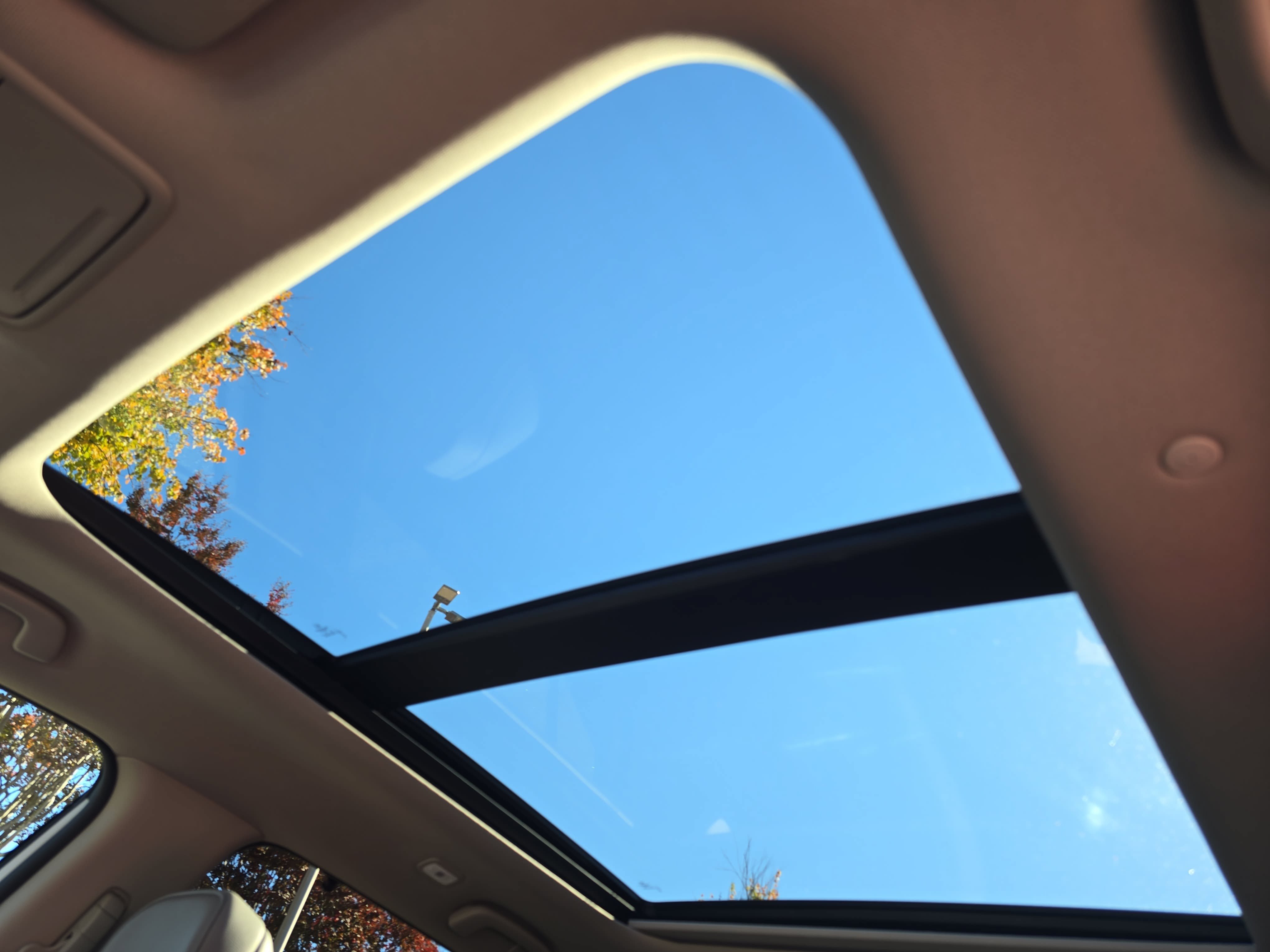 Used 2025 Honda Pilot Touring image 30