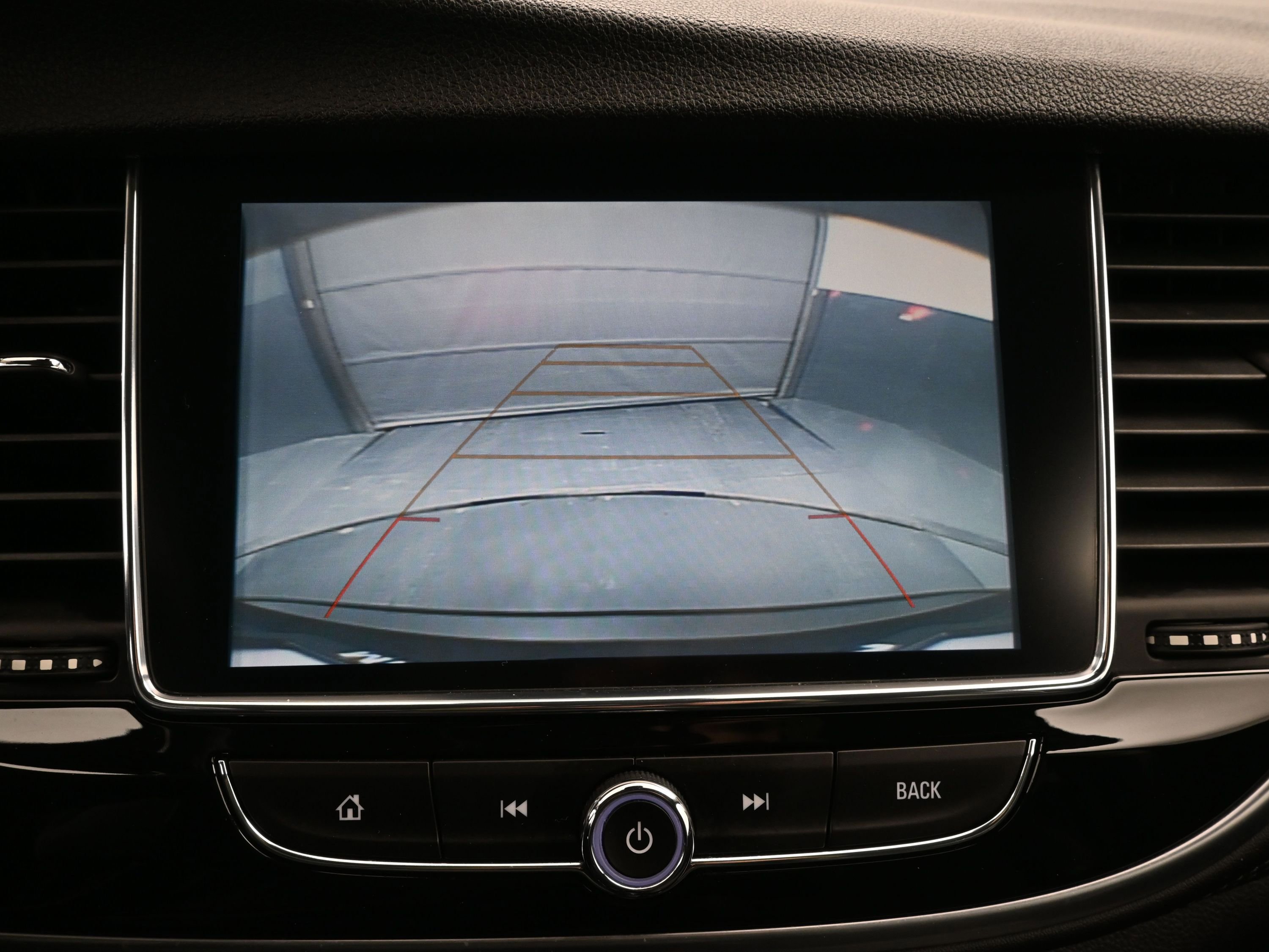 Used 2019 Buick Encore Preferred image 16