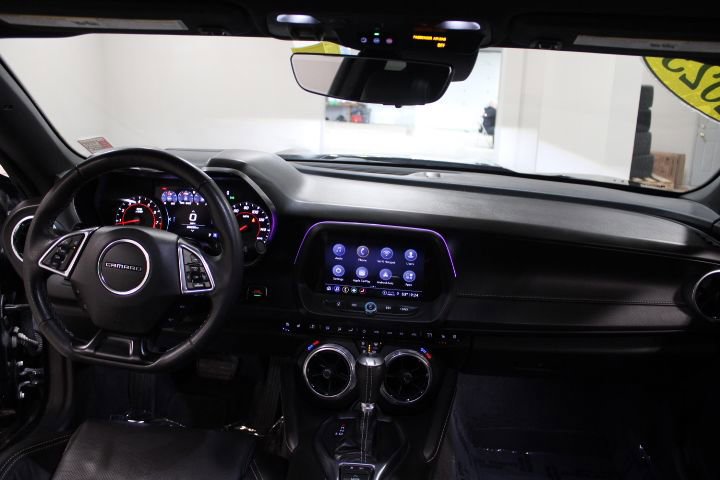 Used 2023 Chevrolet Camaro LT image 2