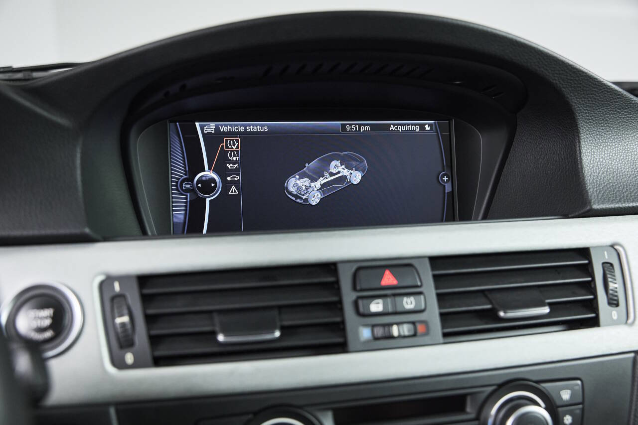 Used 2011 BMW M3 Coupe RWD image 54