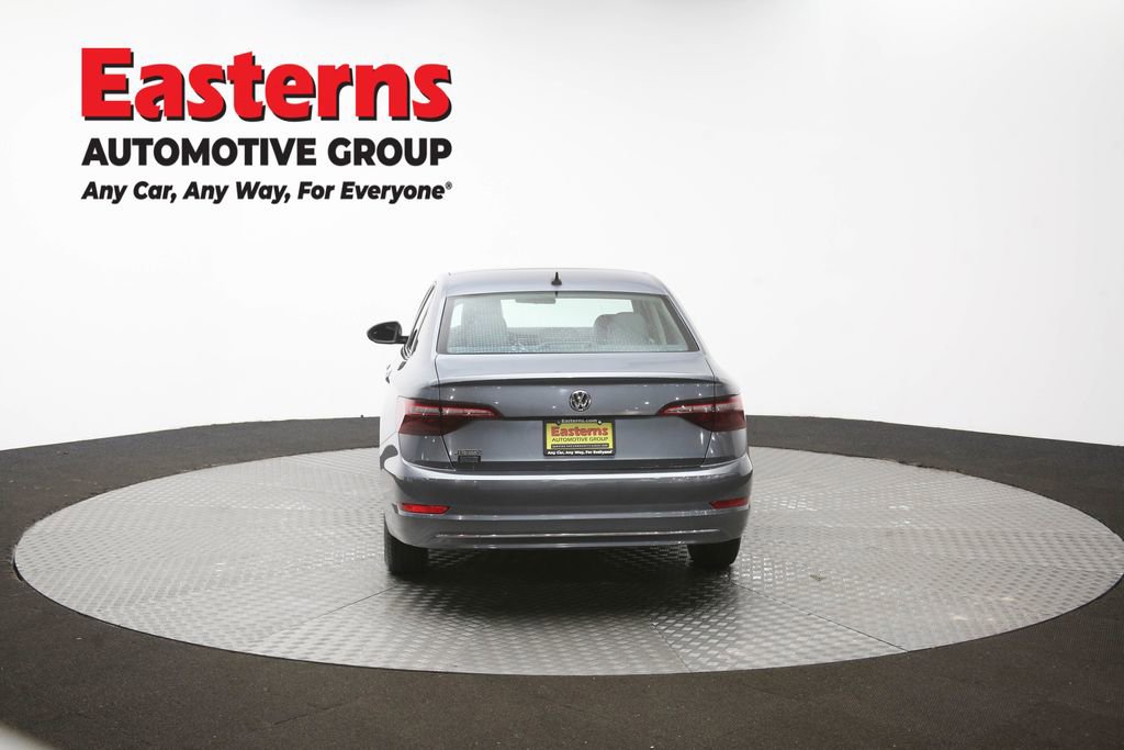 Used 2020 Volkswagen Jetta SE w/ SE Cold Weather Package image 38