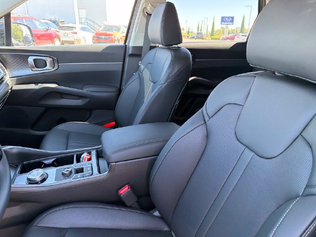 New 2026 Kia Sorento EX AWD/4WD image 17