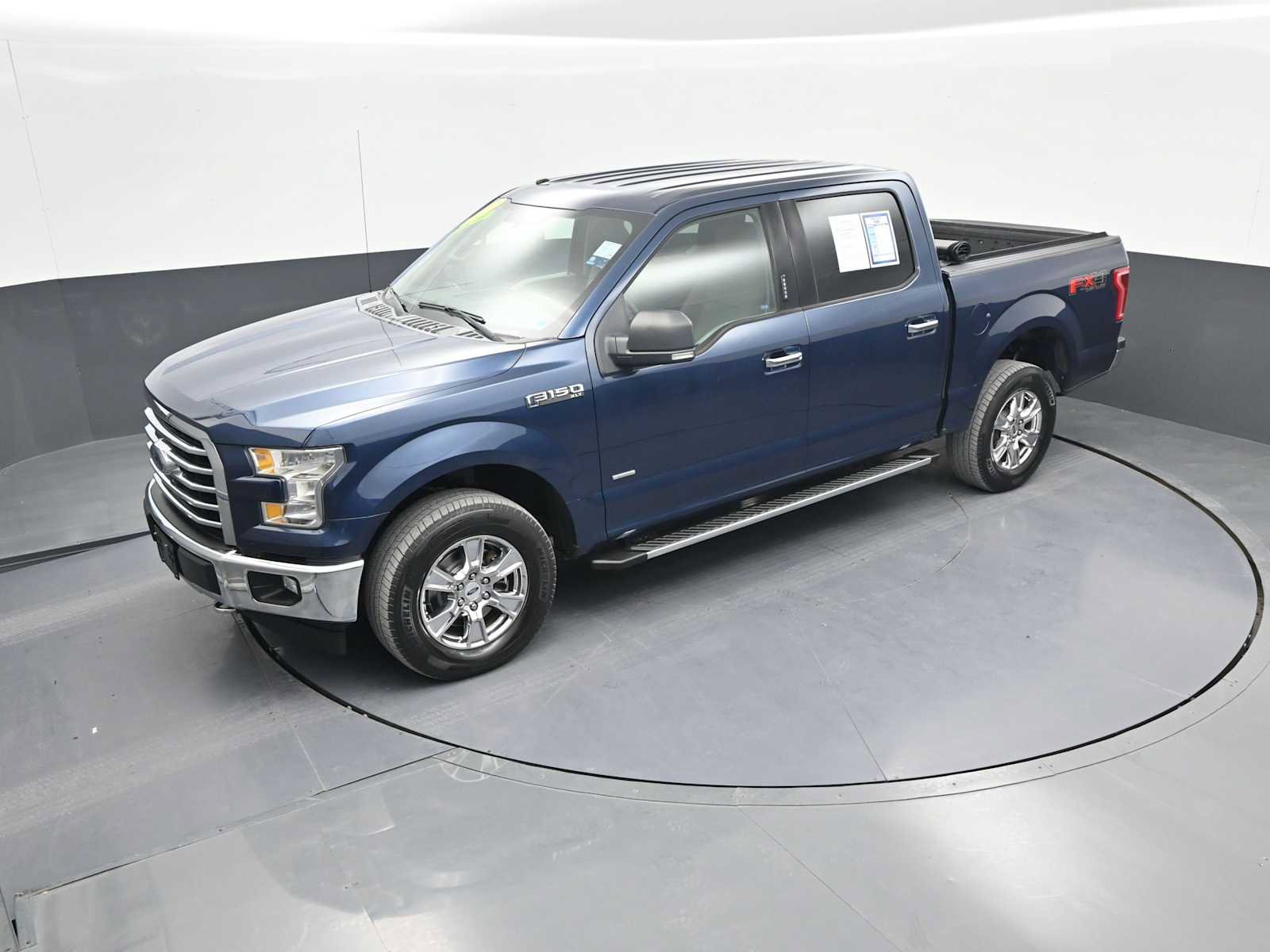 Used 2017 Ford F150 XLT w/ Equipment Group 302A Luxury image 32