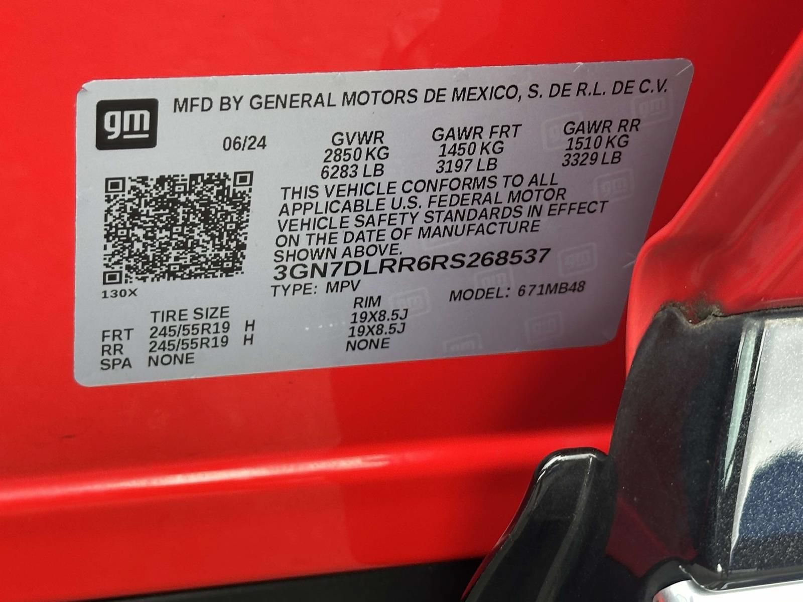 Certified 2024 Chevrolet Equinox EV LT w/ LPO, Blackout Package AWD/4WD image 31