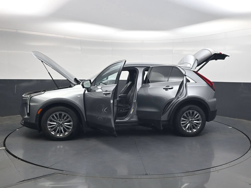 Used 2025 Cadillac XT4 Premium Luxury FWD image 47