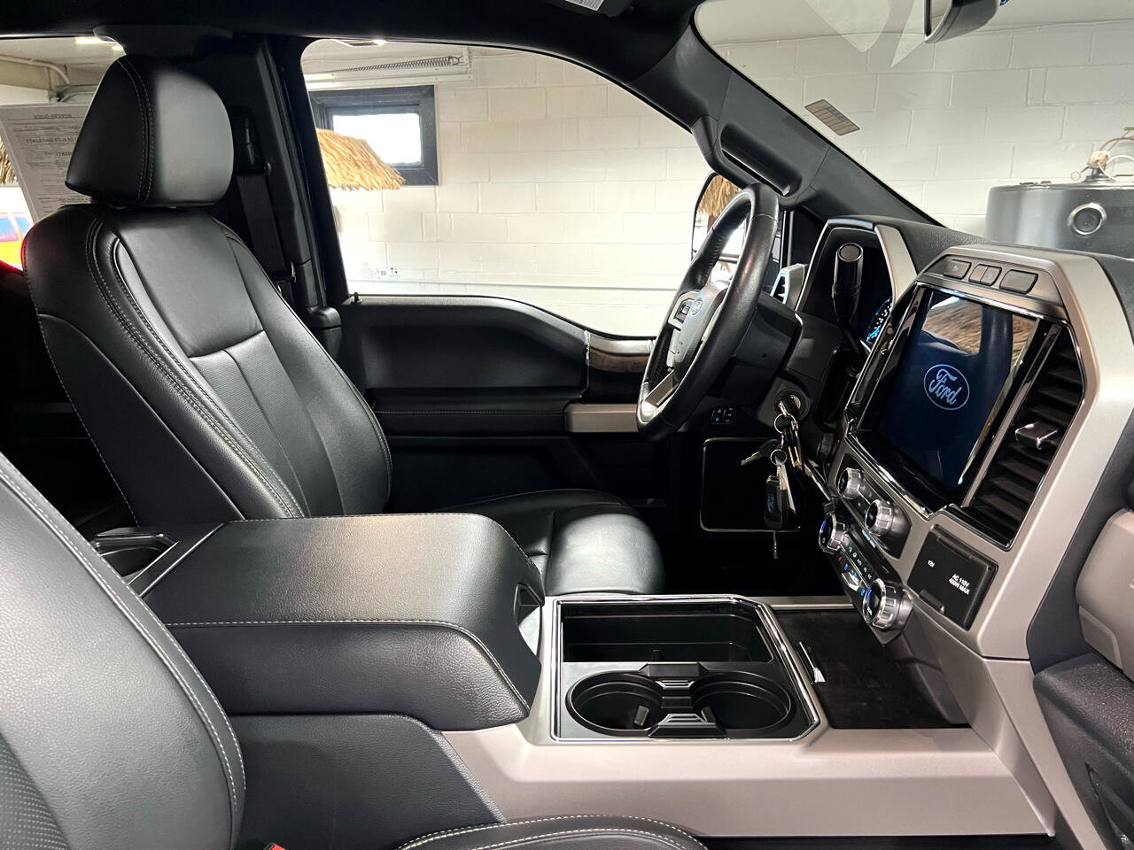 Used 2022 Ford F250 Lariat image 19