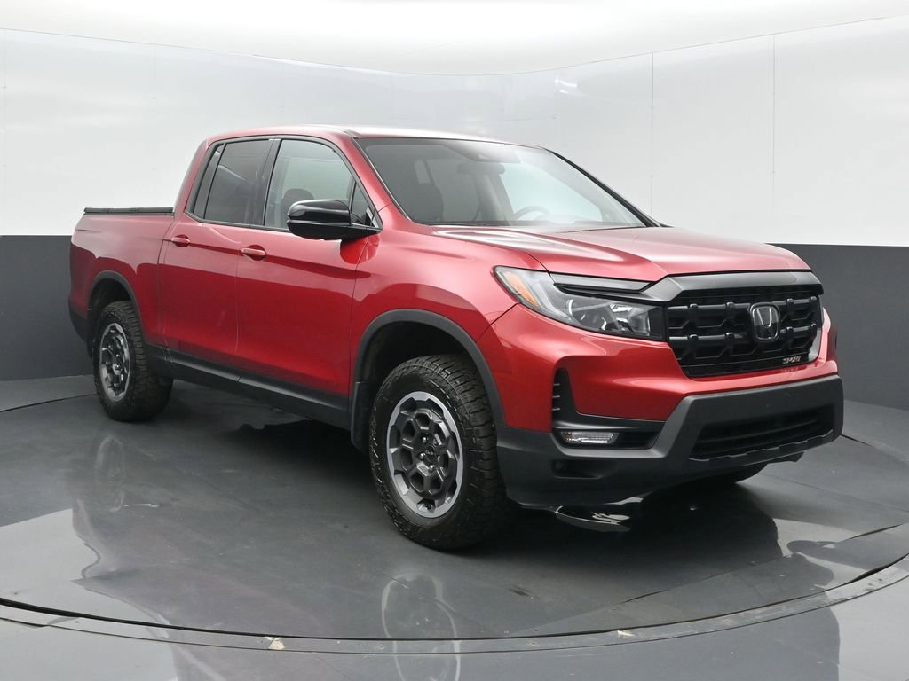 Used 2024 Honda Ridgeline Sport image 2