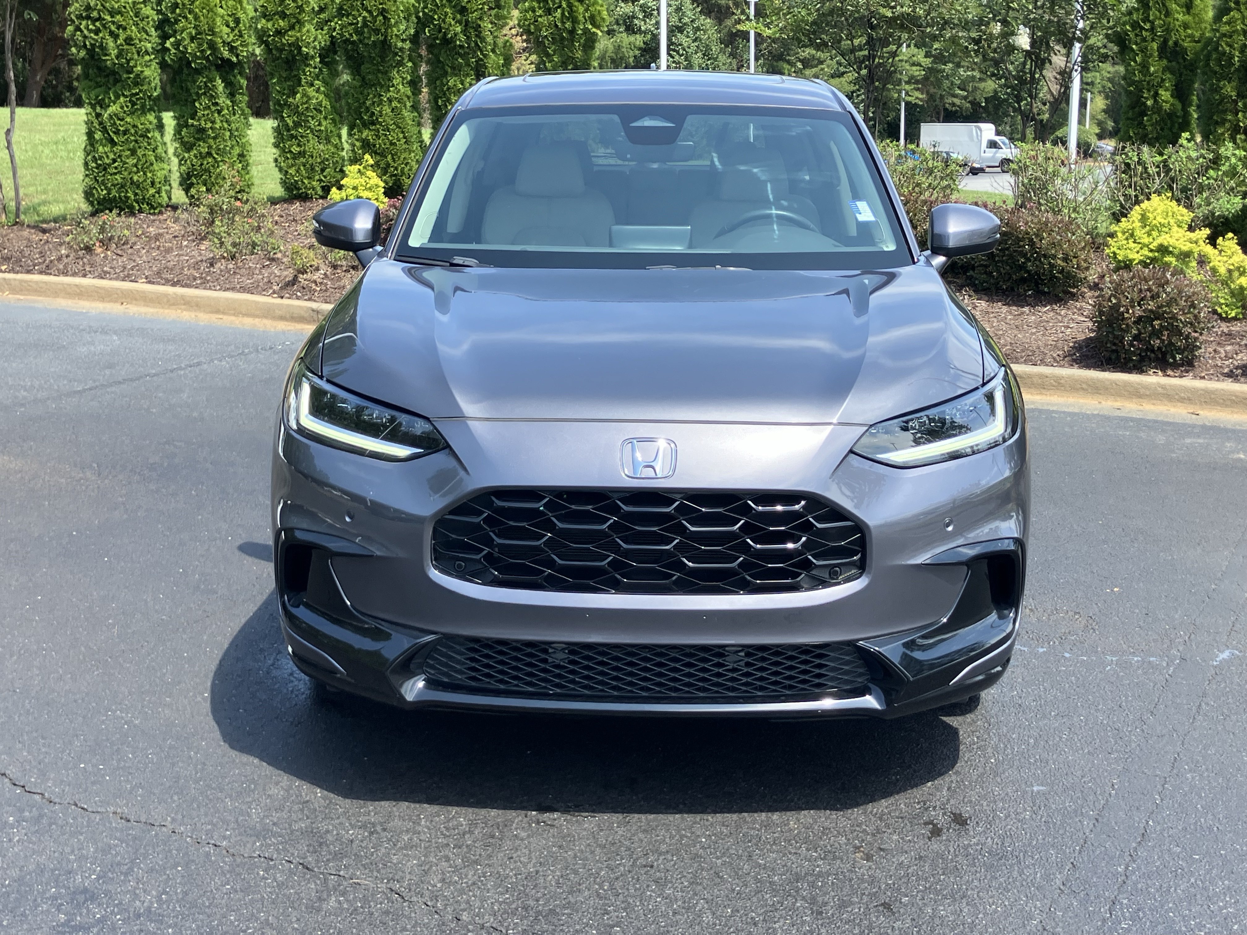 Used 2023 Honda HR-V EX-L image 3