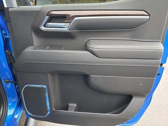 New 2026 Chevrolet Silverado 1500 LT w/ LPO, Dark Essentials Package image 11