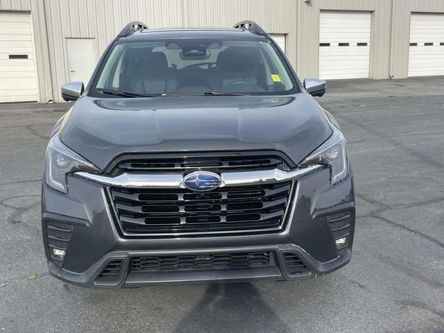 Used 2023 Subaru Ascent Limited w/ Technology Package image 2