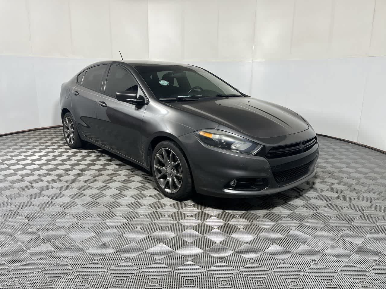 Used 2014 Dodge Dart SXT FWD image 2