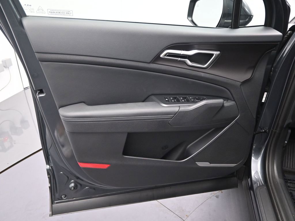 New 2026 Kia Sportage EX image 19