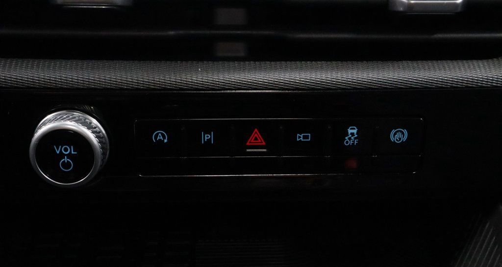 Certified 2025 Ford Explorer ST-Line w/ Premium Package image 30