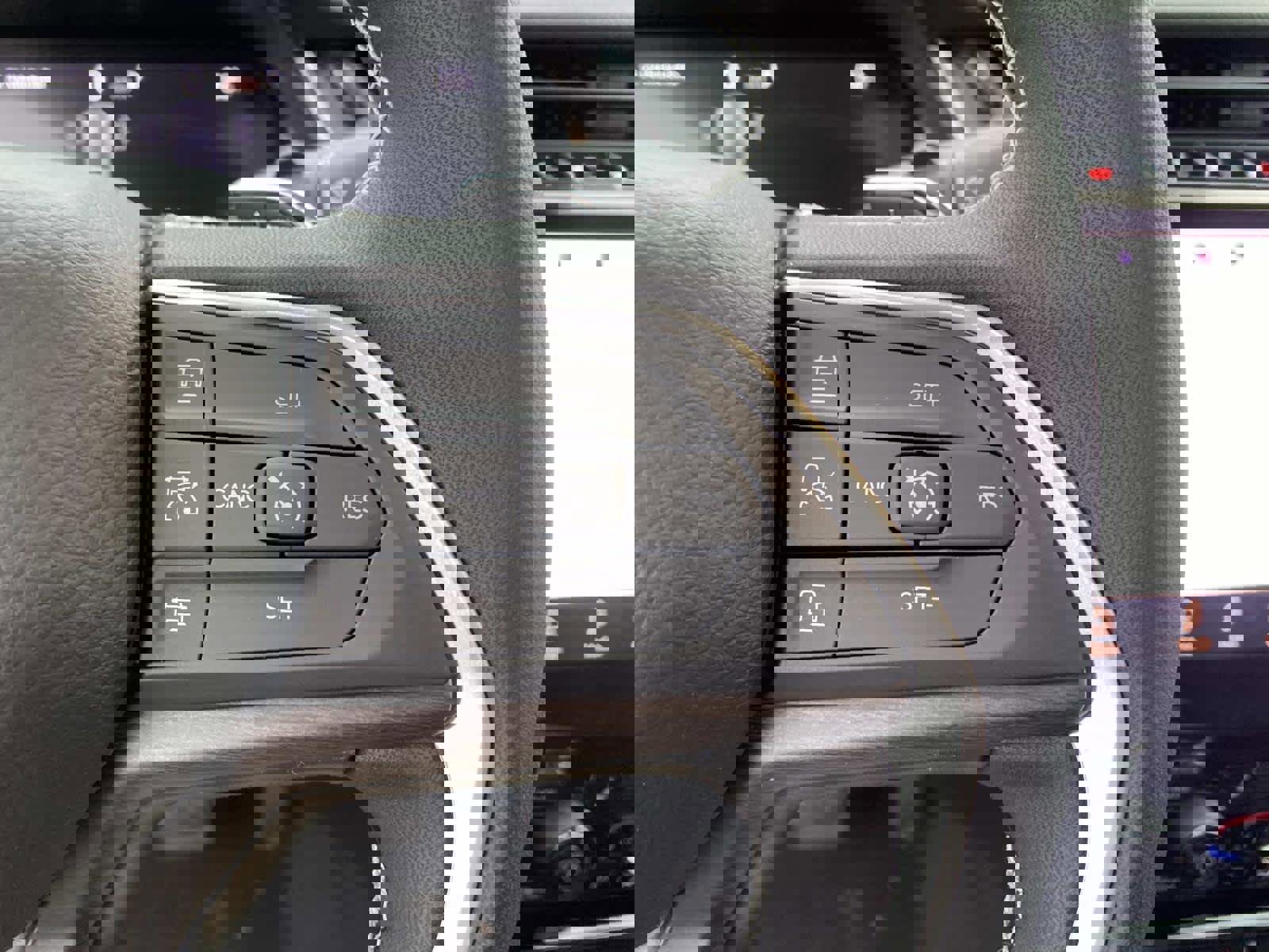 New 2025 Jeep Grand Cherokee Limited image 12