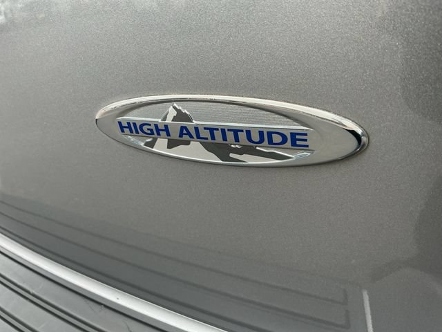 Used 2015 Jeep Patriot High Altitude AWD/4WD image 29