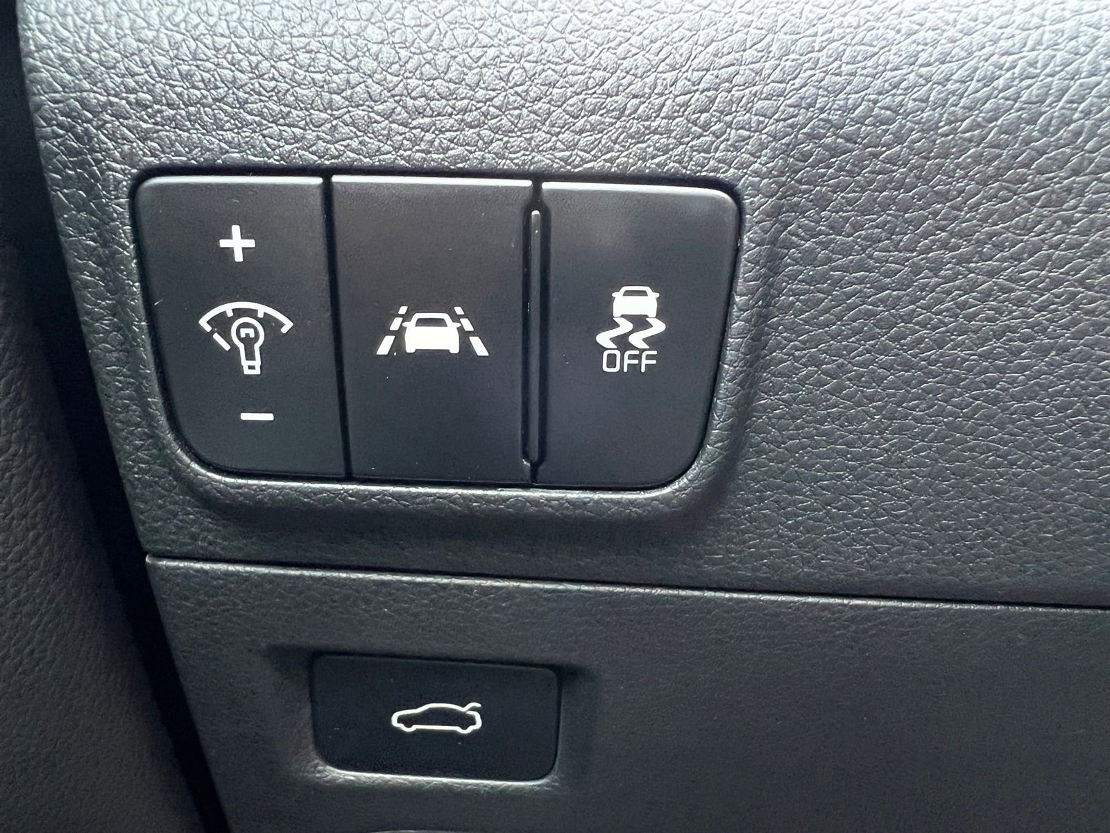 Used 2023 Kia K5 EX image 38