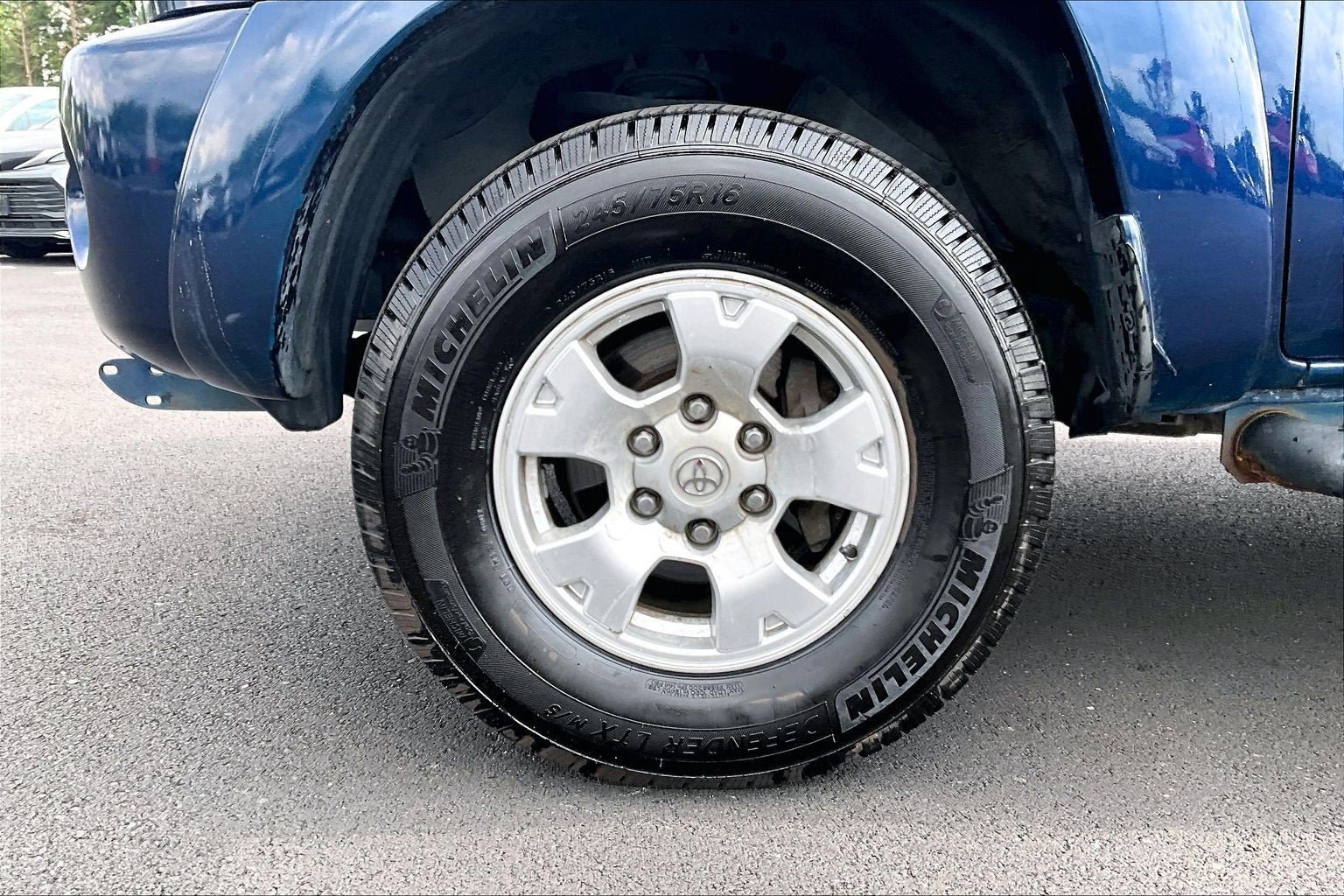 Used 2006 Toyota Tacoma PreRunner RWD image 8